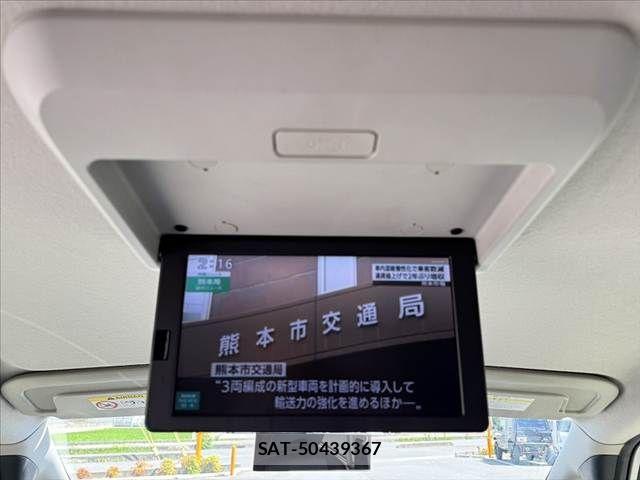 Nissan SERENA 2017-08 7980976-3