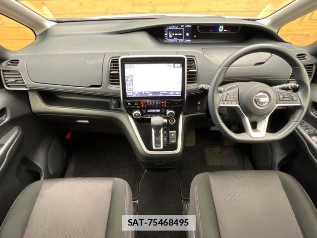 Nissan SERENA 2018-05 7980962-1