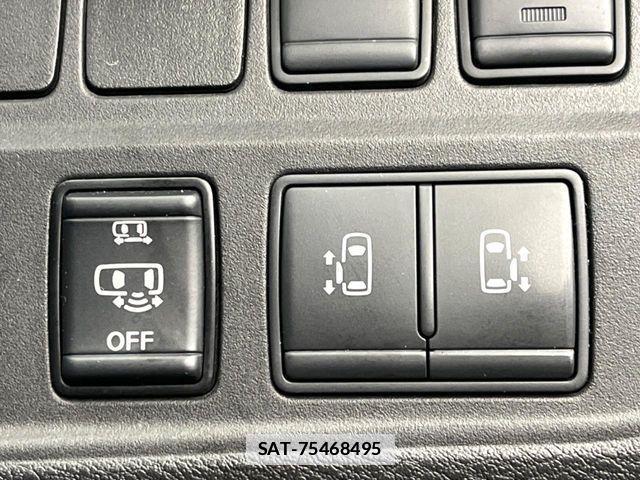 Nissan SERENA 2018-05 7980962-5