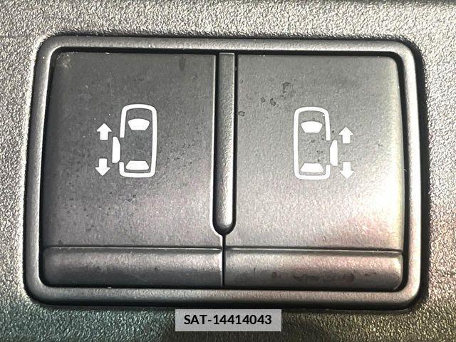 Nissan SERENA 2019-04 7980974-4