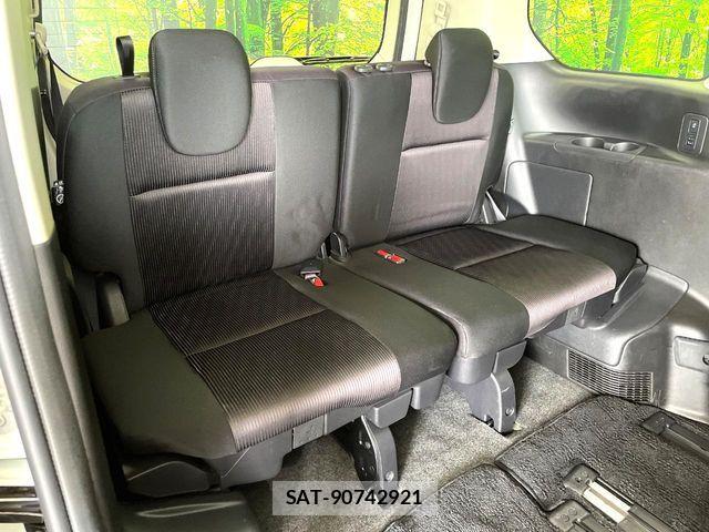 Nissan SERENA 2017-02 7980971-9