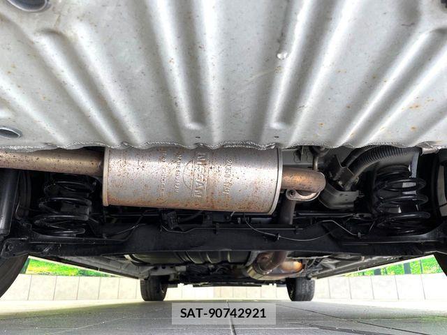 Nissan SERENA 2017-02 7980971-18