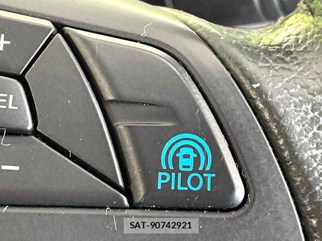 Nissan SERENA 2017-02 7980971-5
