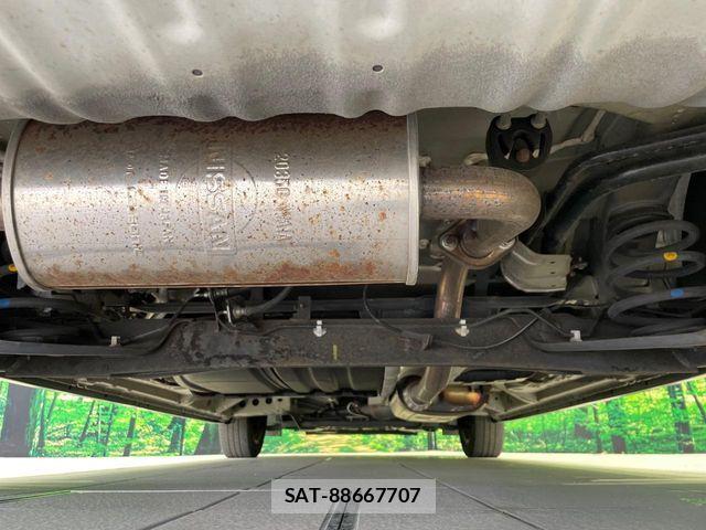 Nissan SERENA 2014-07 7980975-18