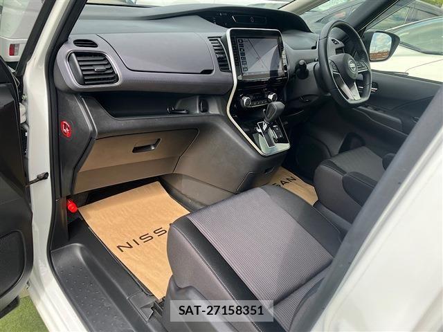 Nissan SERENA 2022-03 7980963-22
