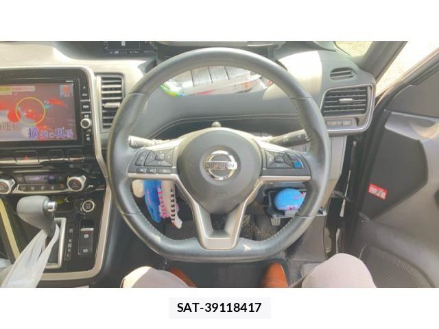 Nissan SERENA 2017-01 7980978-12