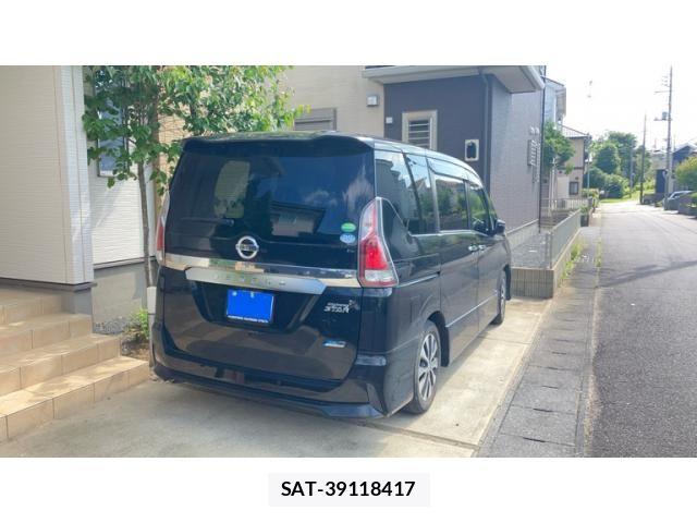 Nissan SERENA 2017-01 7980978-2