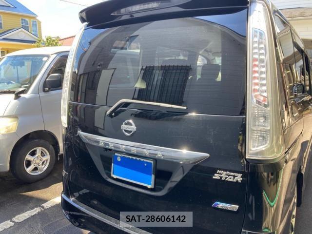 Nissan SERENA 2013-01 7980980-12