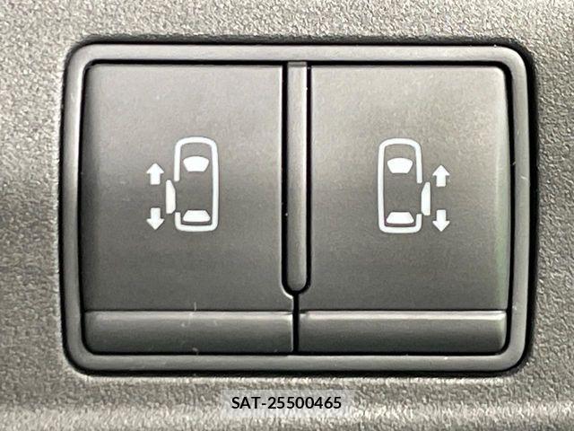 Nissan SERENA 2022-07 7980966-5