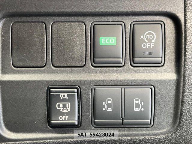 Nissan SERENA 2018-02 8038162-5