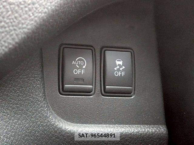 Nissan SERENA 2015-10 8038164-6
