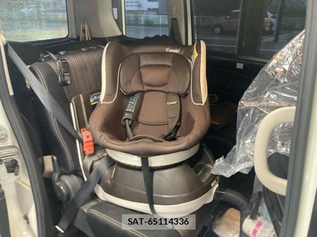 Nissan SERENA 2015-11 8038177-16