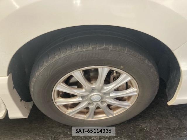 Nissan SERENA 2015-11 8038177-5