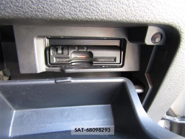Nissan SERENA 2017-06 8038147-16