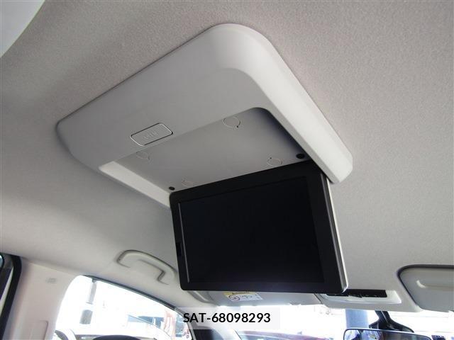 Nissan SERENA 2017-06 8038147-4