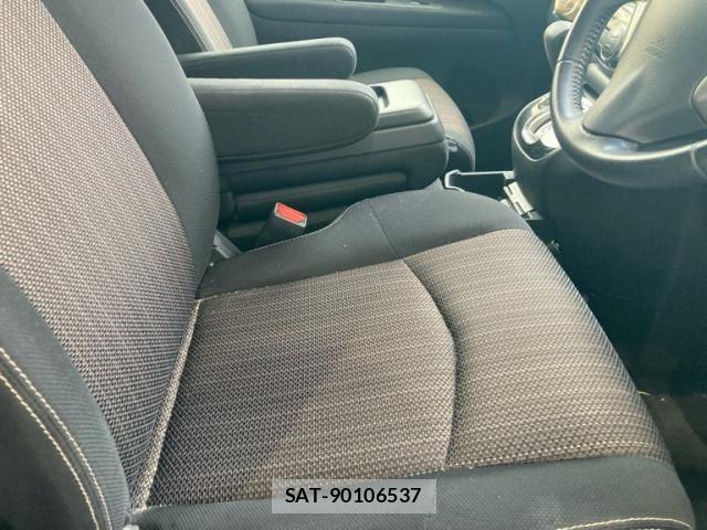 Nissan SERENA 2015-09 8038191-16