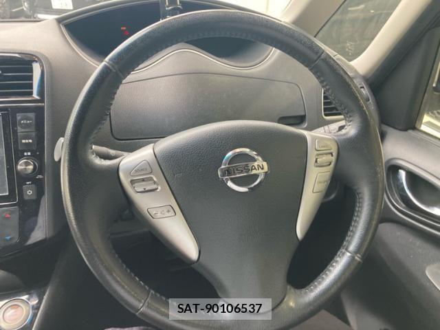 Nissan SERENA 2015-09 8038191-19
