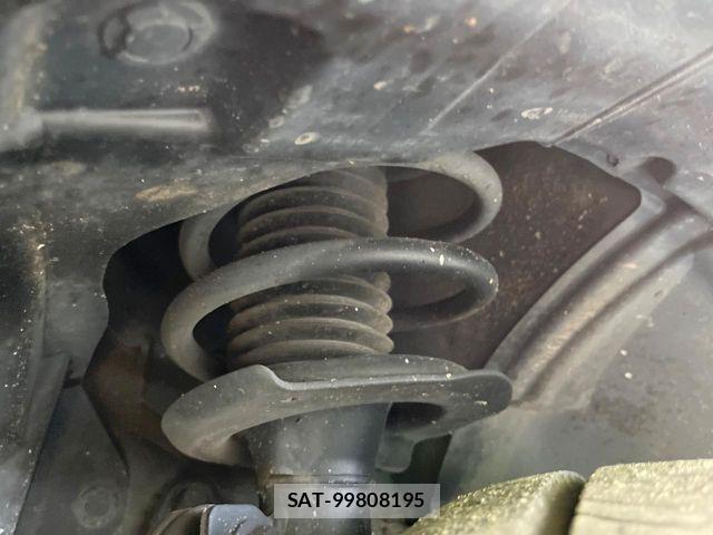 Nissan SERENA 2018-03 8038161-17