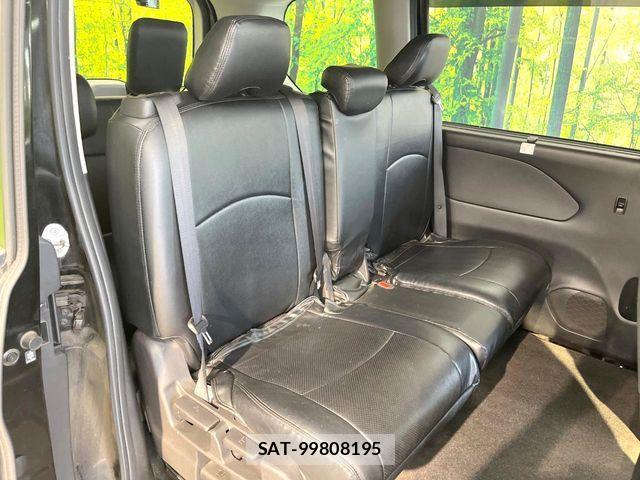 Nissan SERENA 2018-03 8038161-8
