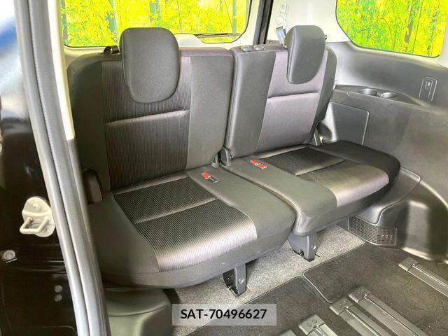 Nissan SERENA 2016-10 8038163-9