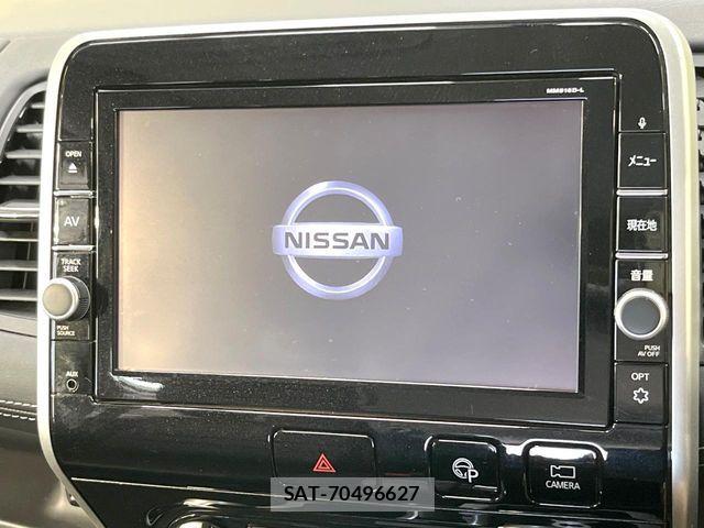 Nissan SERENA 2016-10 8038163-3