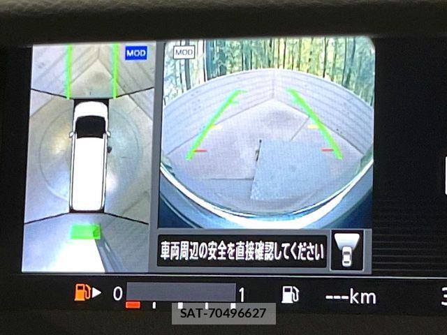 Nissan SERENA 2016-10 8038163-4