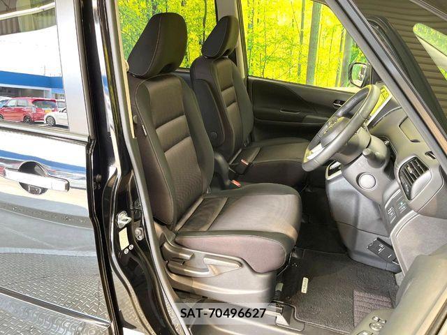 Nissan SERENA 2016-10 8038163-7