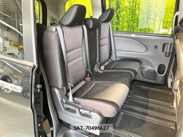 Nissan SERENA 2016-10 8038163-8
