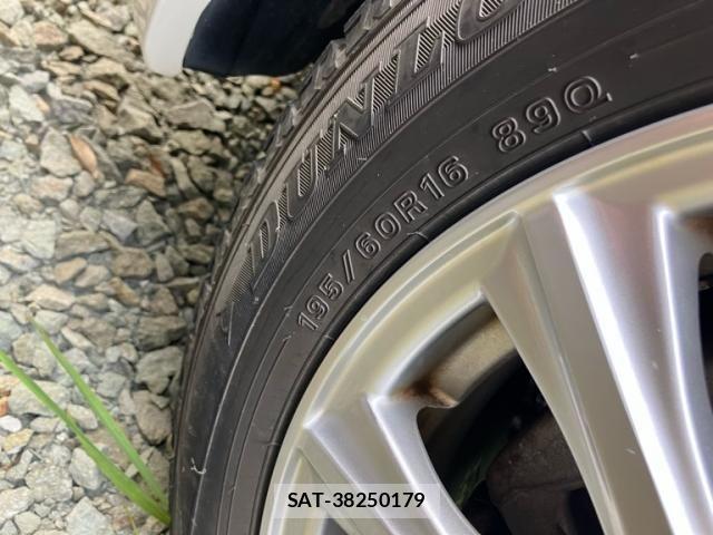 Nissan SERENA 2012-09 8038201-9