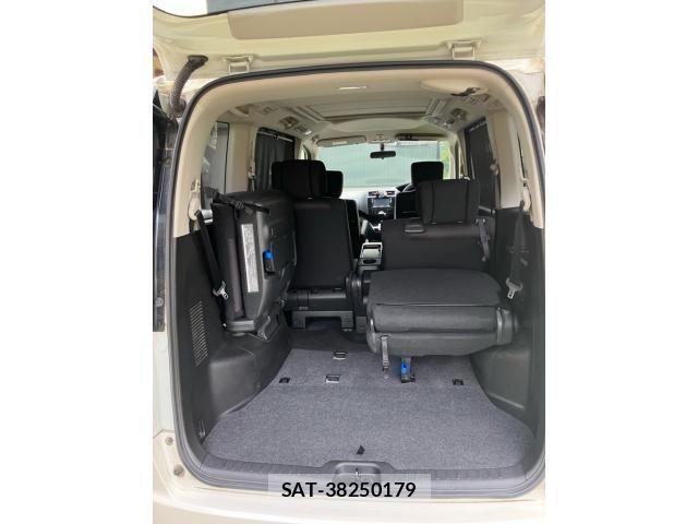 Nissan SERENA 2012-09 8038201-13