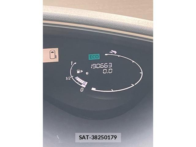 Nissan SERENA 2012-09 8038201-21