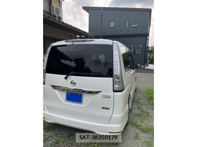 Nissan SERENA 2012-09 8038201-5
