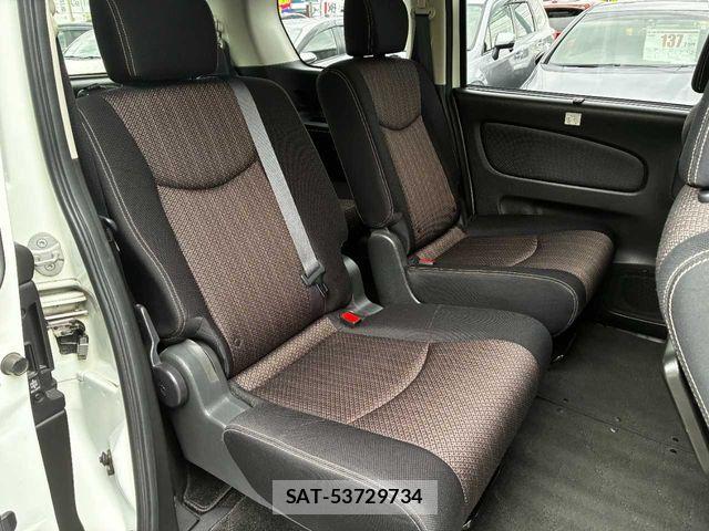 Nissan SERENA 2015-06 8038172-18