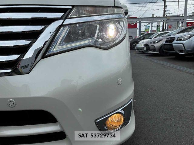 Nissan SERENA 2015-06 8038172-26