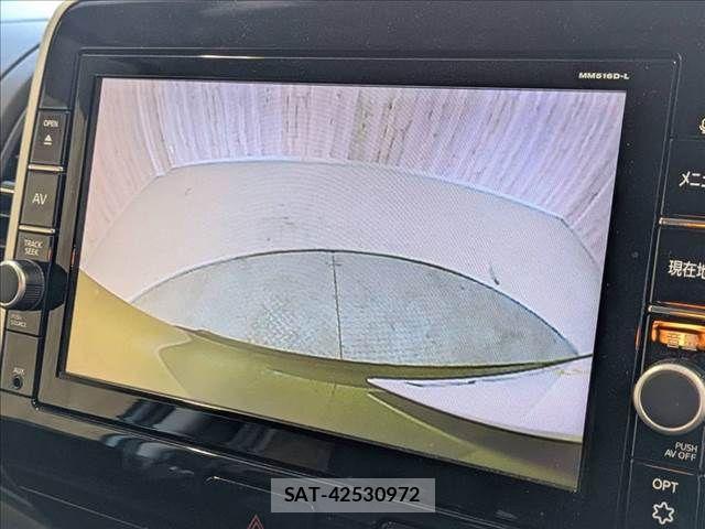Nissan SERENA 2016-12 8038171-4