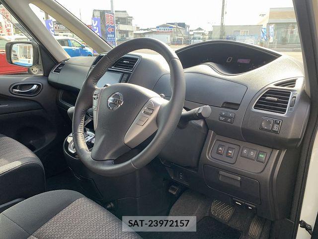 Nissan SERENA 2015-09 8038174-16