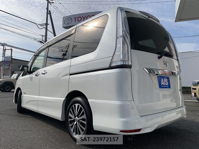 Nissan SERENA 2015-09 8038174-1