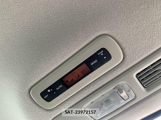 Nissan SERENA 2015-09 8038174-23
