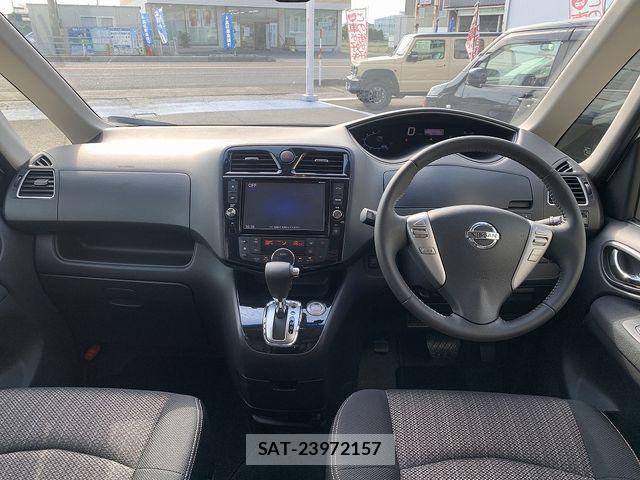 Nissan SERENA 2015-09 8038174-2