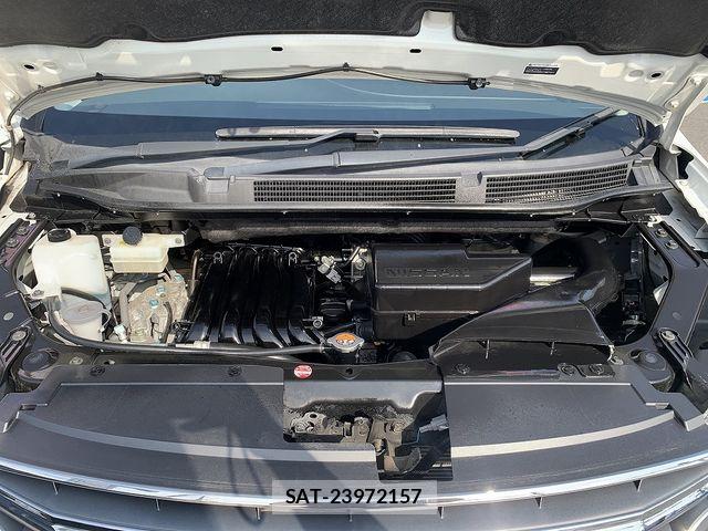 Nissan SERENA 2015-09 8038174-29
