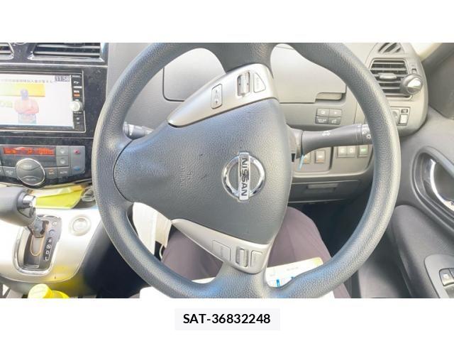 Nissan SERENA 2016-05 8038179-13