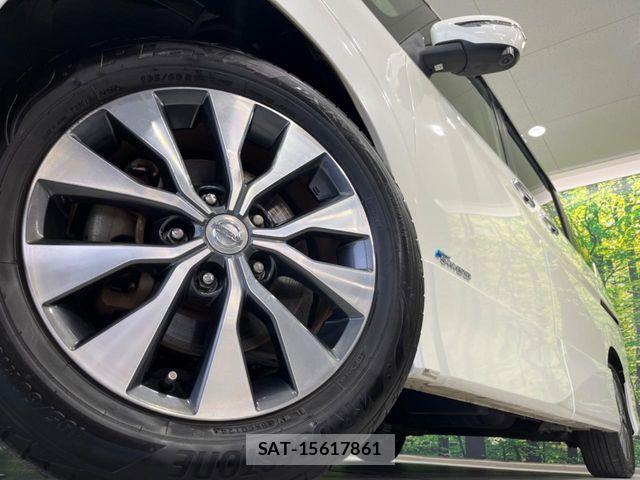 Nissan SERENA 2017-09 8038166-13