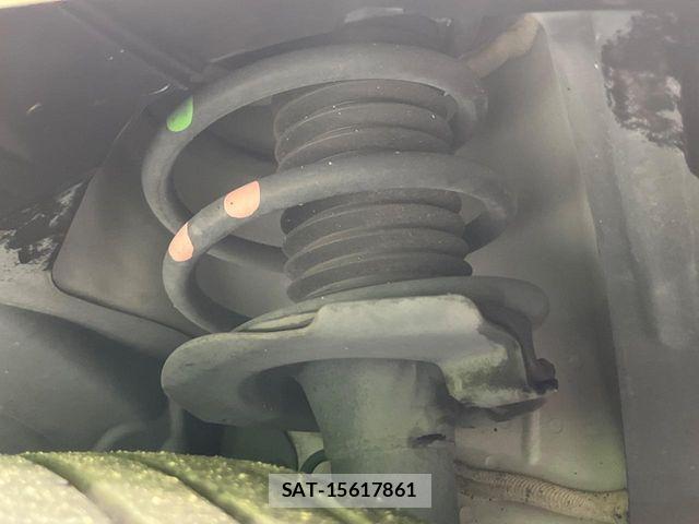 Nissan SERENA 2017-09 8038166-19