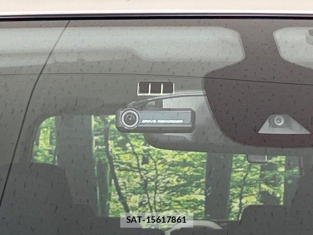 Nissan SERENA 2017-09 8038166-6