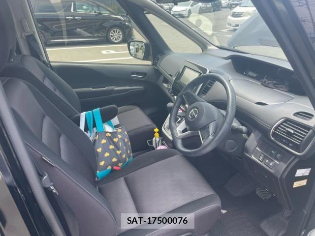 Nissan SERENA 2018-06 8038165-14