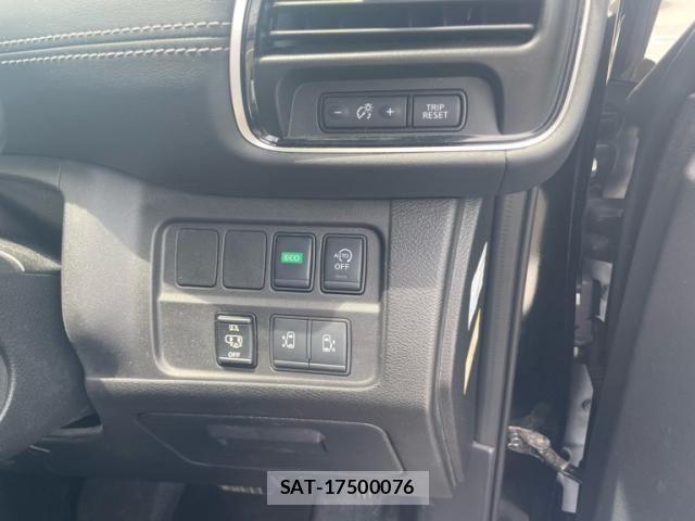 Nissan SERENA 2018-06 8038165-15