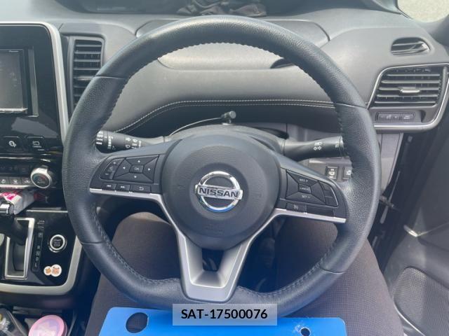 Nissan SERENA 2018-06 8038165-16