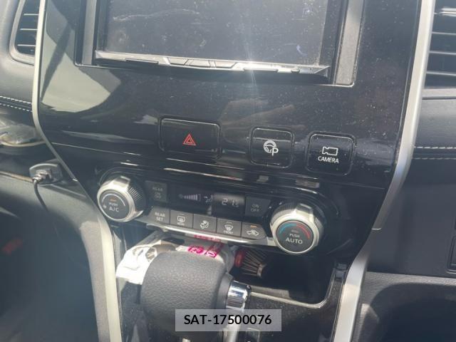 Nissan SERENA 2018-06 8038165-21