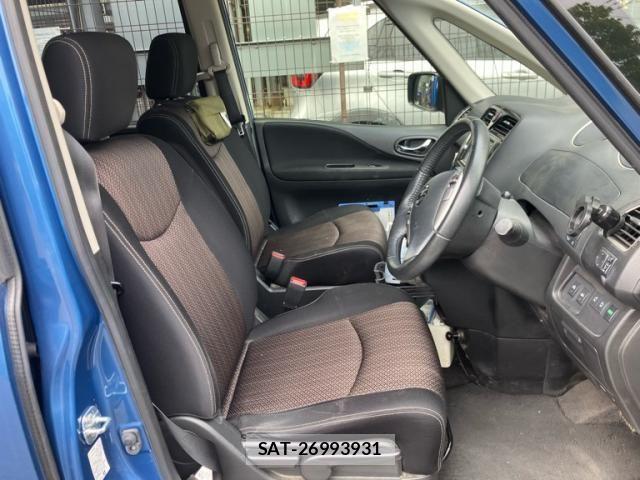 Nissan SERENA 2015-11 8038175-13