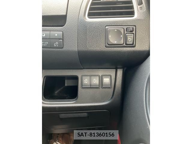 Nissan SERENA 2013-07 8038193-12